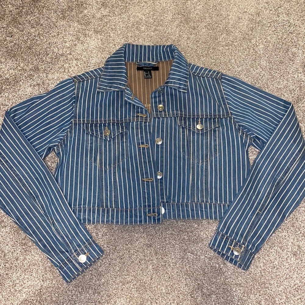 Cropped striped jean jacket